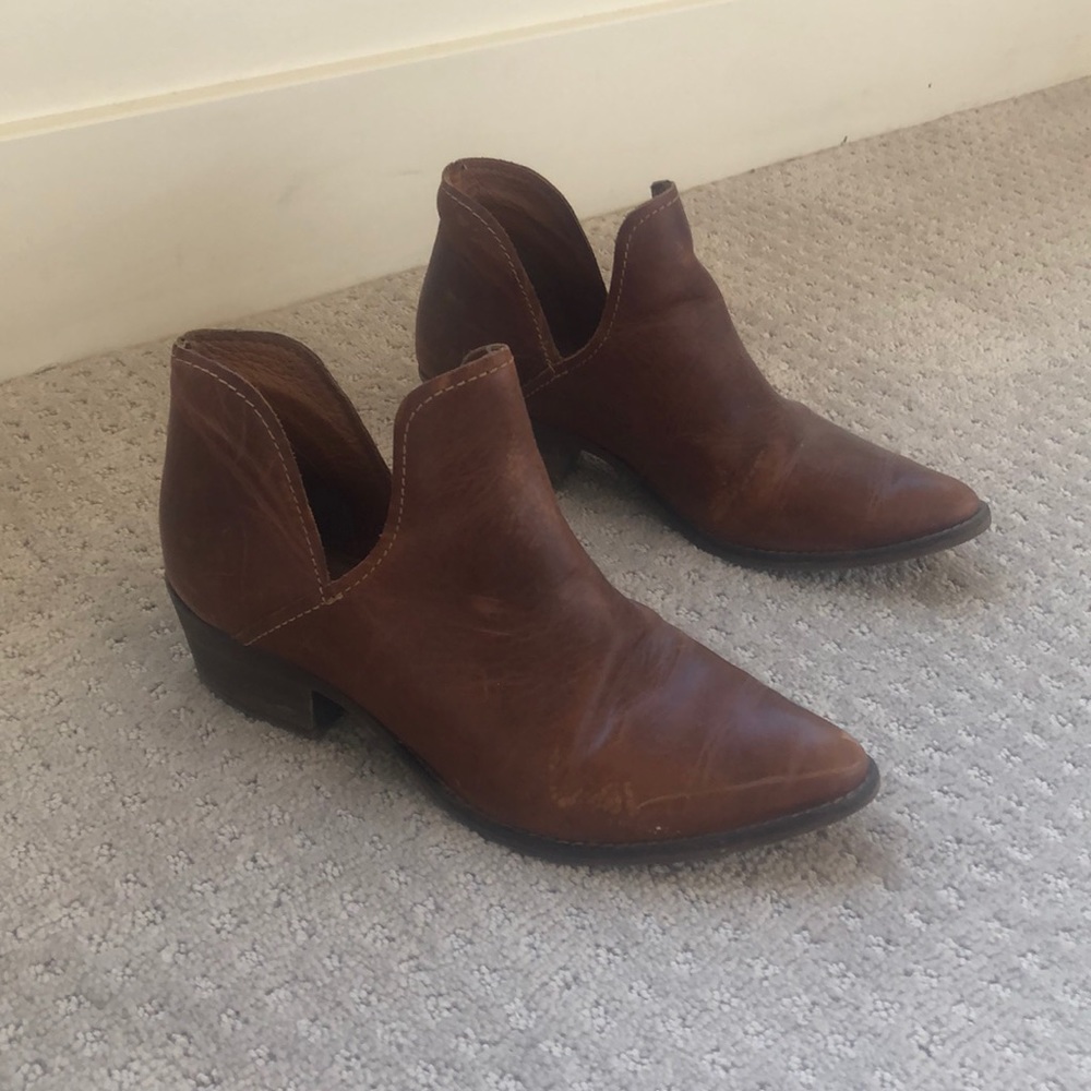 Steve Madden Leather Booties